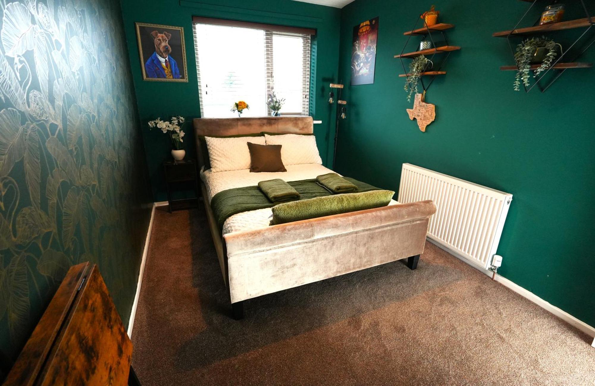 Detached Homestay - Super, King & Double Rooms - Leyland, Preston, Chorley, Lancashire Extérieur photo