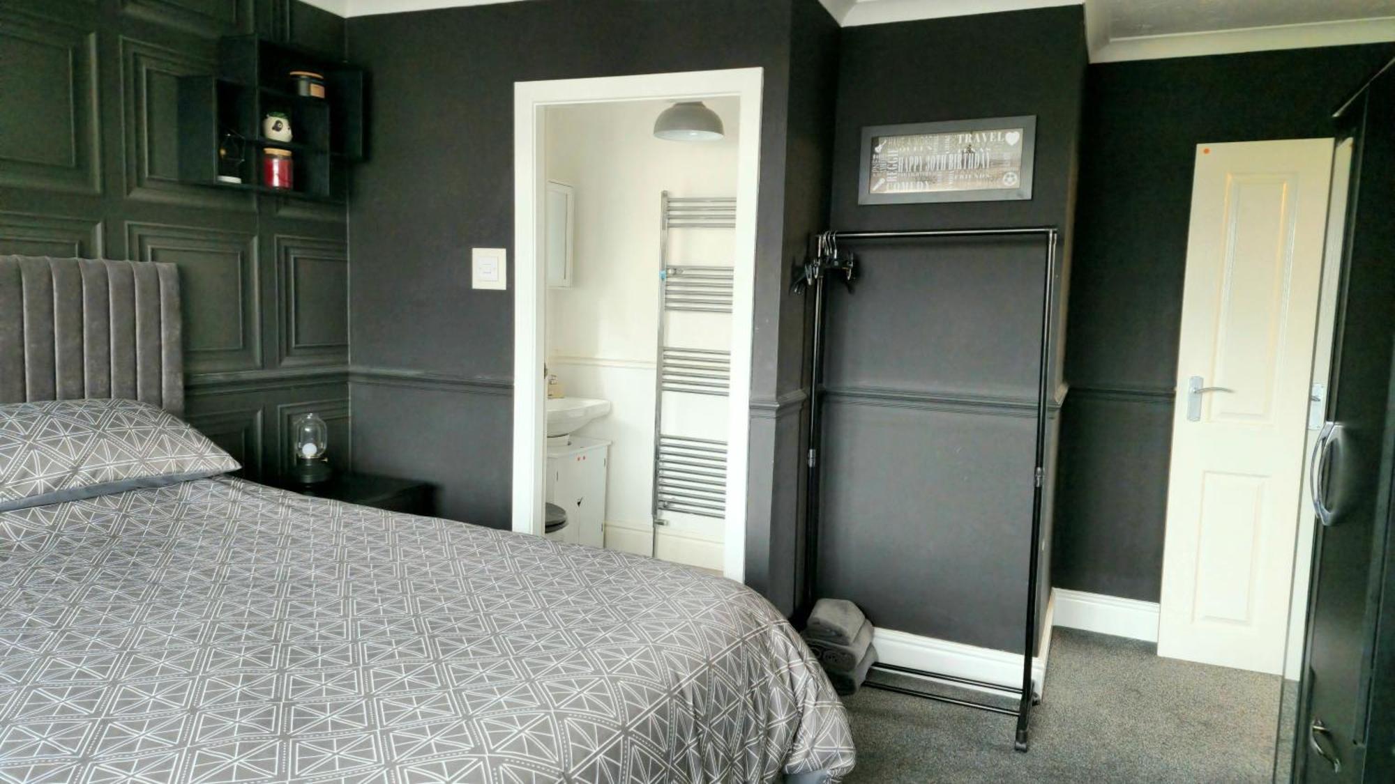 Detached Homestay - Super, King & Double Rooms - Leyland, Preston, Chorley, Lancashire Extérieur photo
